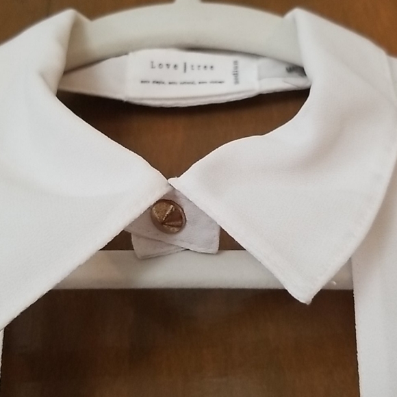 Sheer top - Picture 2 of 6